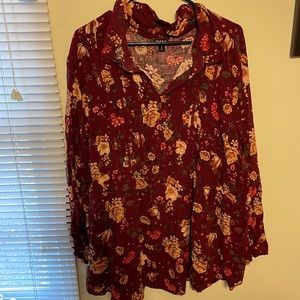 Torrid size 5 flory tunic